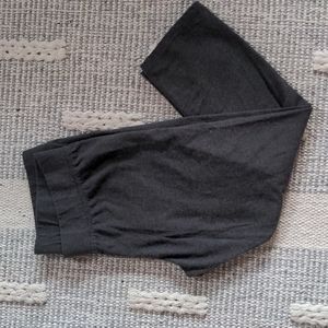 Pact Capri Leggings